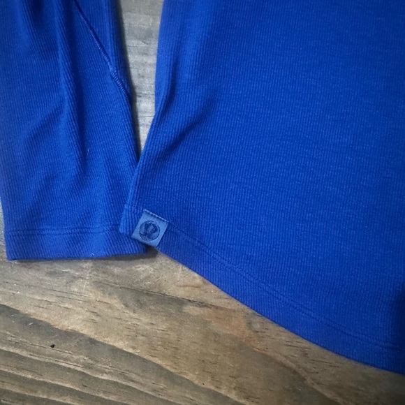 Lululemon Hold Tight Long Sleeve Shirt - Picture 7 of 10